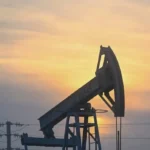 النفط يجدد صعوده  وخام  برنت  يتجاوز 80 دولارا للبرميل 150x150