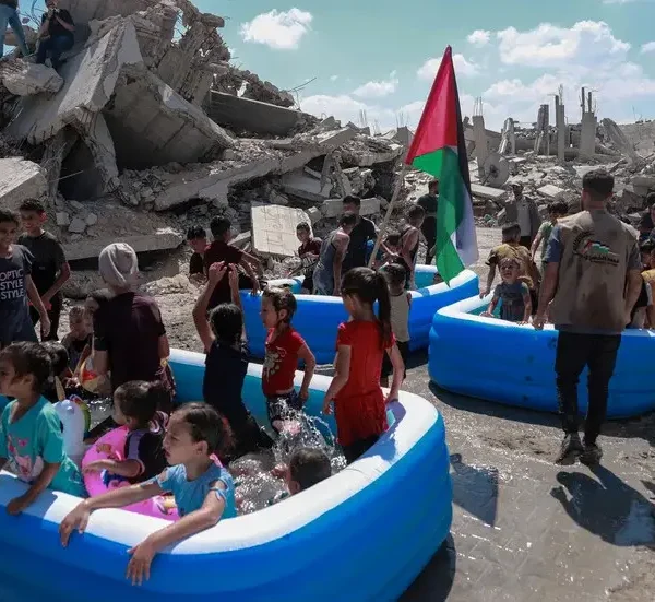 1000 يوم على حرب الإبادة في غزة  شعب تحت الركام يكتب بـ الحمد  و الصبر  ملحمة البقاء 1 600x551