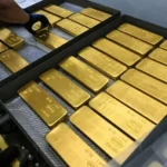أسعار الذهب تستقر لكنها تتجه نحو خسارة أسبوعية 150x150