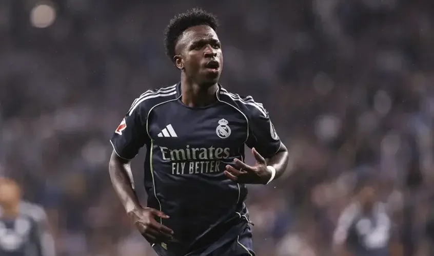 أرسنال يجهز أكبر عرض في تاريخ النادي لضم فينيسيوس  فهل يرحل النجم البرازيلي عن ريال مدريد؟ 846x500