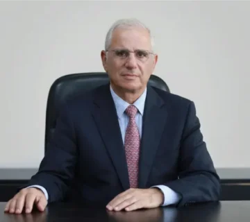 المدير التنفيذي لشركة ادير للتأمين انطوان عيسى 360x320