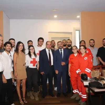 جمعية تجار وصناعيي الغرب تنظّم عشاءً خيرياً دعماً للصليب الأحمر اللبناني